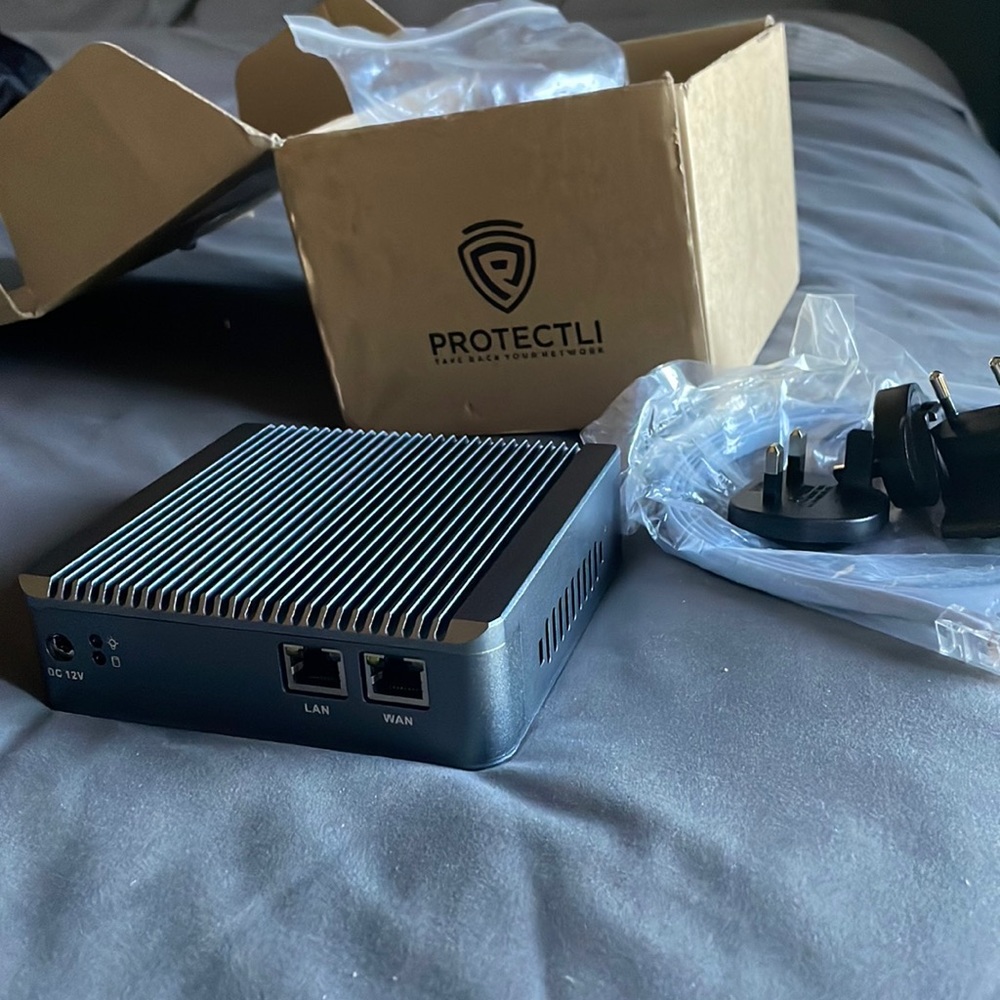 Protectli Vault 2 Port